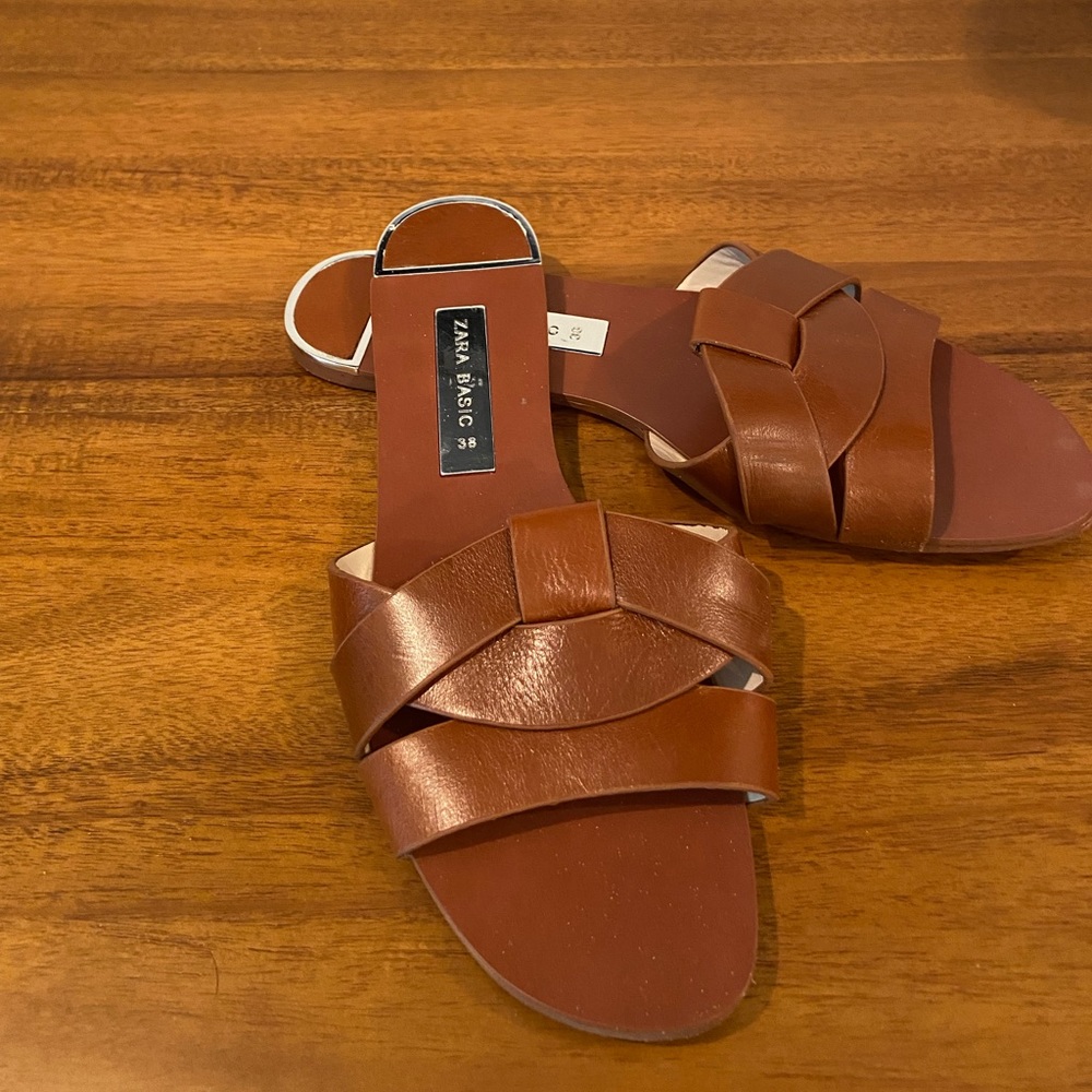 Brown Zara sandal!